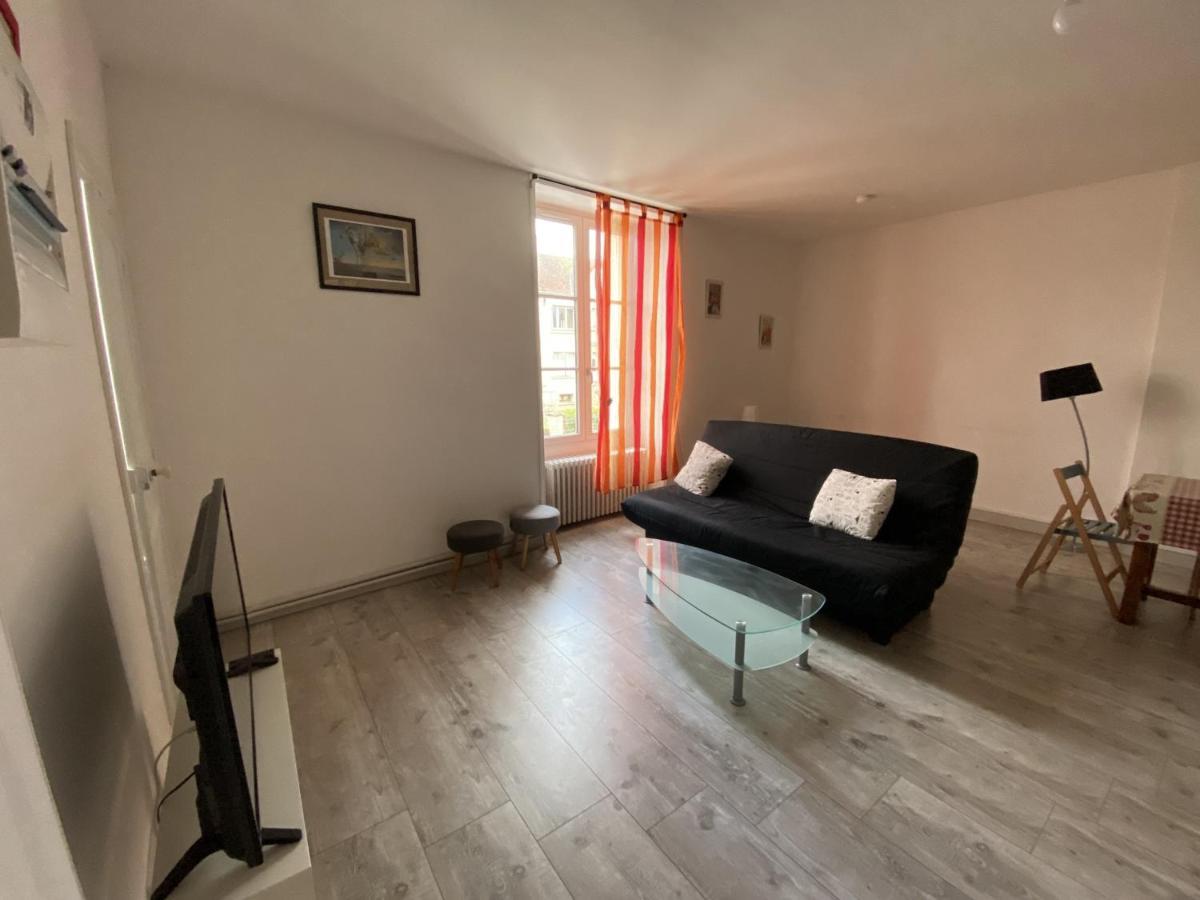 Appartement 57M² Avec Wifi A 200M Des Thermes - 4 Pers. - Parking Gratuit - La Roche-Posay - Fr-1-541-40 Bagian luar foto